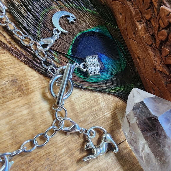 Witch Charm Bracelet Halloween Bracelet Wiccan Charm Bracelet Wicca Witchy Gift - Picture 9 of 14